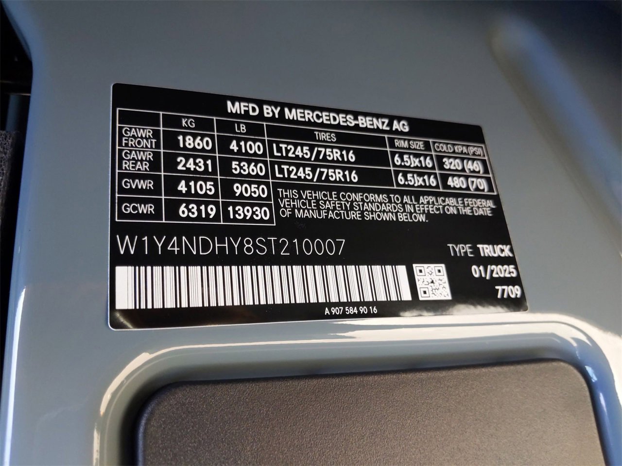 New 2025 Mercedes-Benz Sprinter 2500 image 16