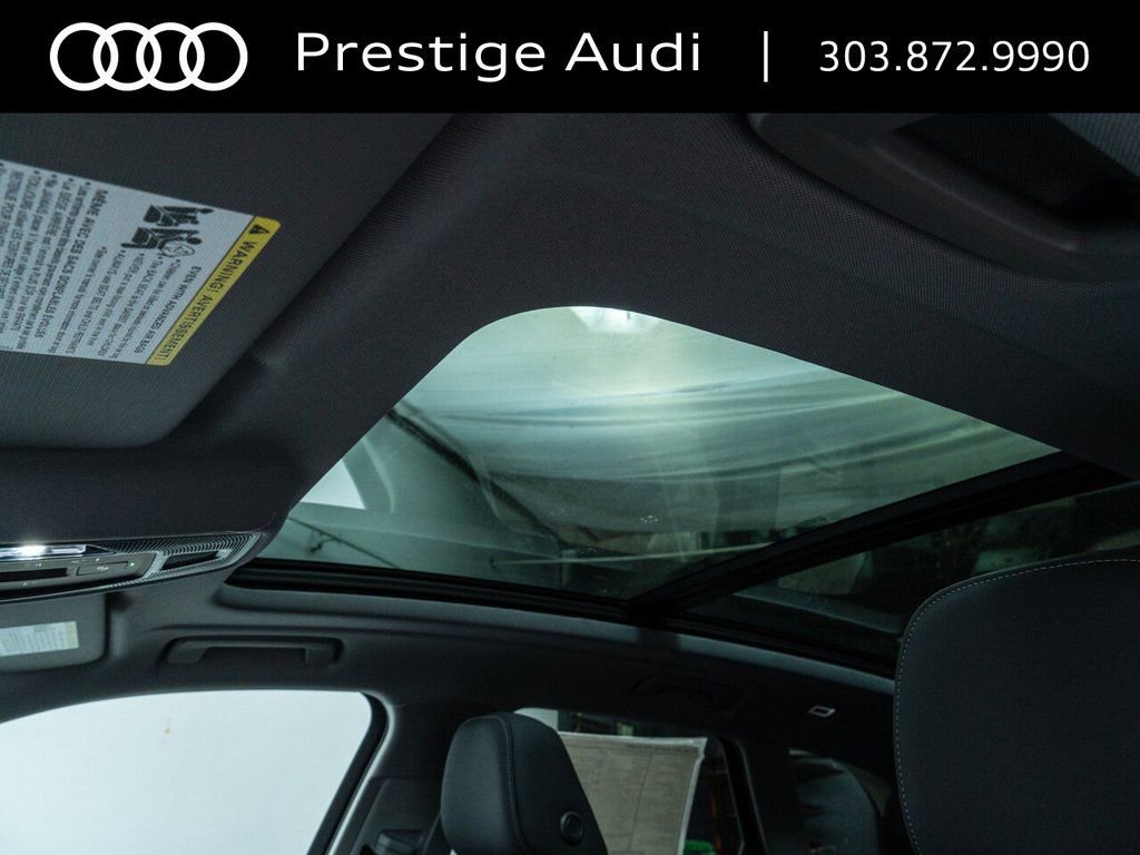 Used 2025 Audi Q5 Premium w/ Convenience Package AWD/4WD image 23