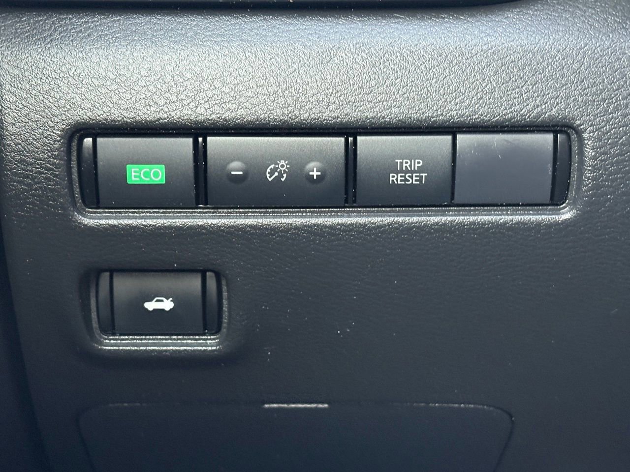 Certified 2024 Nissan Sentra S image 20