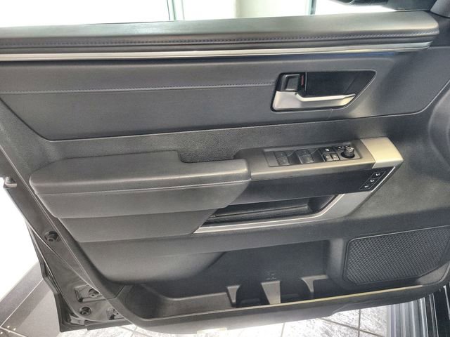 Used 2023 Toyota Sequoia Platinum image 13