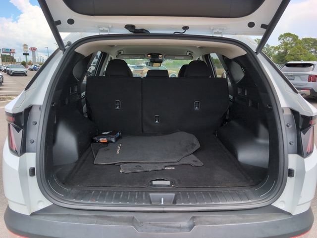 Used 2023 Hyundai Tucson Blue AWD/4WD image 6