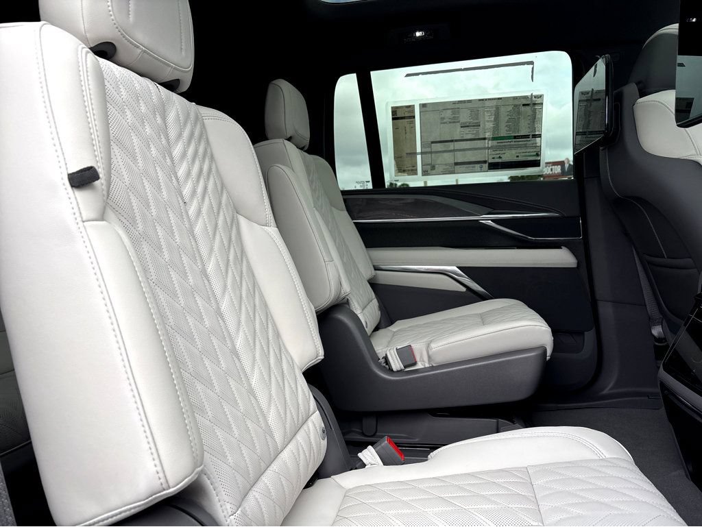 New 2026 Cadillac Escalade IQL Sport 1 AWD/4WD image 14