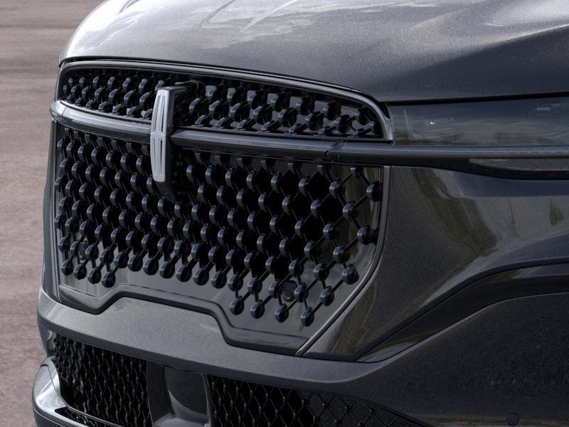 New 2026 Lincoln Nautilus Reserve w/ Jet Appearance Package AWD/4WD image 18