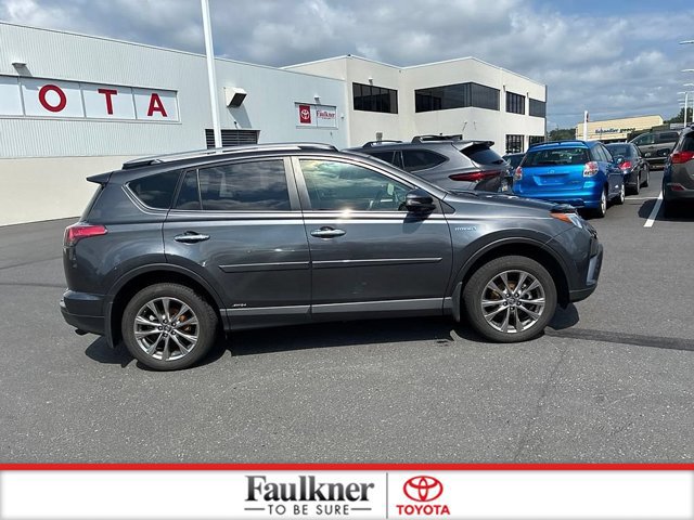 Certified 2018 Toyota RAV4 Limited w/ Advanced Technology Package AWD/4WD image 5