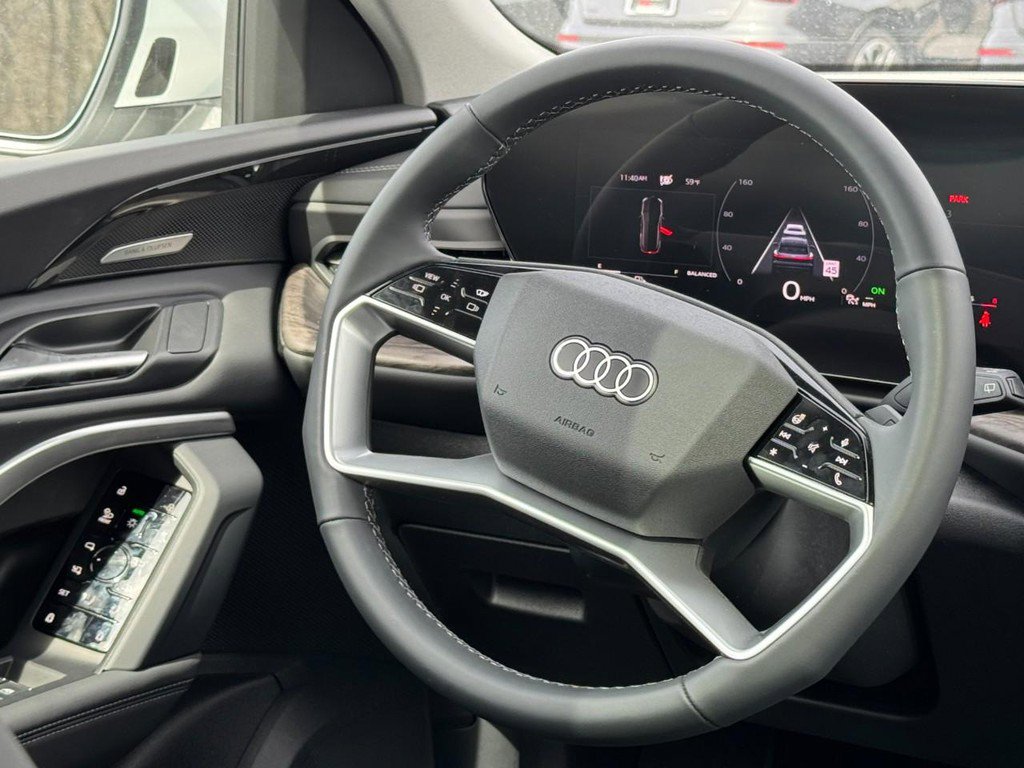 New 2025 Audi Q5 Premium Plus image 9