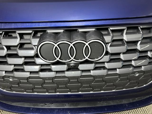 Used 2025 Audi Q5 Premium Plus w/ Premium Plus image 9