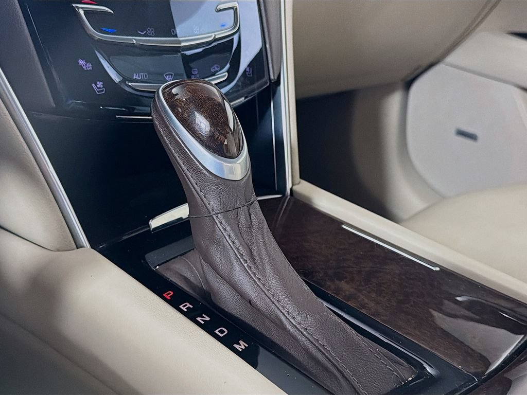 Used 2015 Cadillac XTS Premium FWD image 20