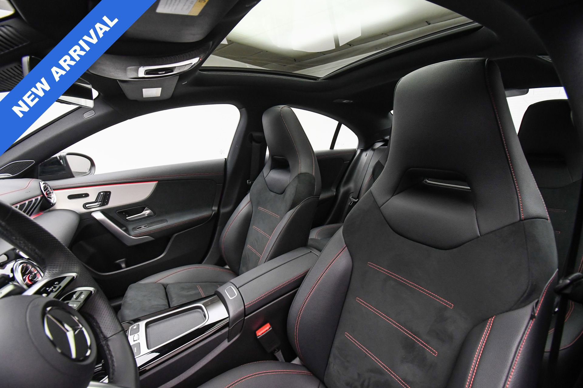 Used 2025 Mercedes-Benz CLA 35 AMG 4MATIC image 51