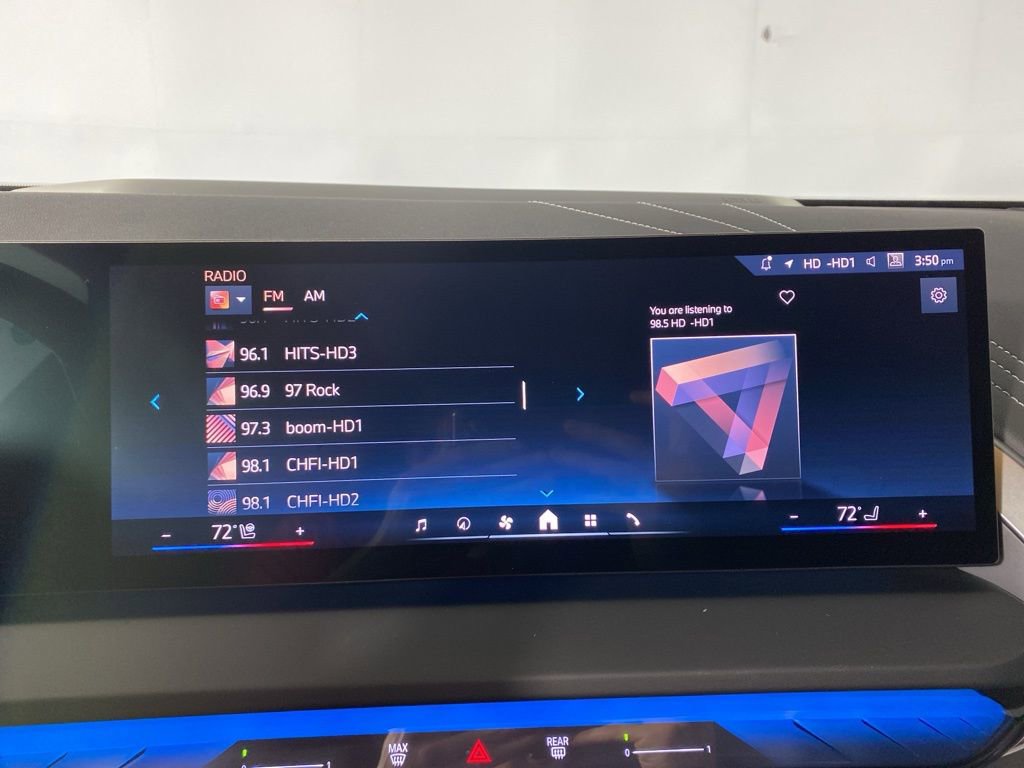 Used 2025 BMW X3 xDrive30i w/ M Sport Package image 11