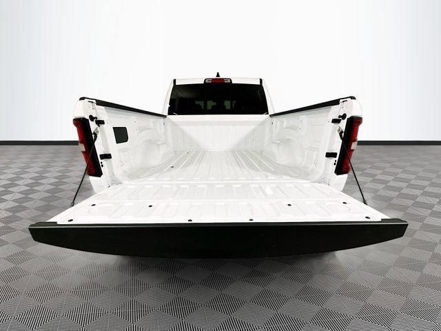 New 2026 RAM 1500 4x4 Crew Cab image 21