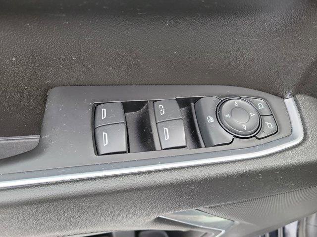 Used 2022 Chevrolet Silverado 1500 LT image 17