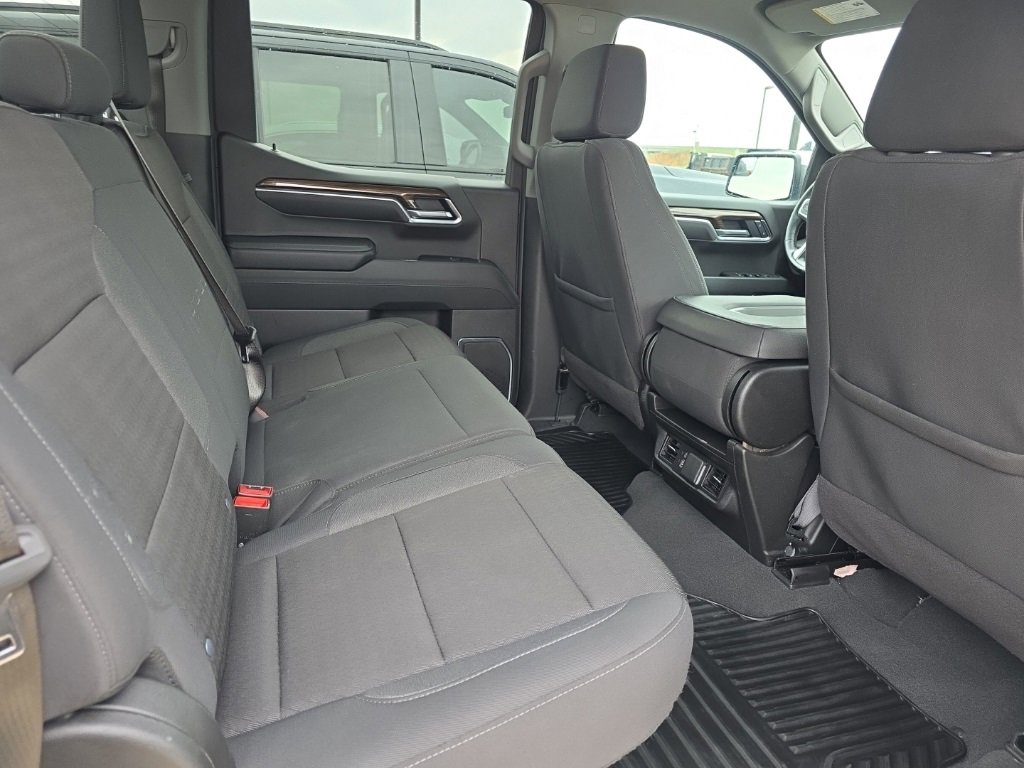 Used 2025 Chevrolet Silverado 1500 LT image 19
