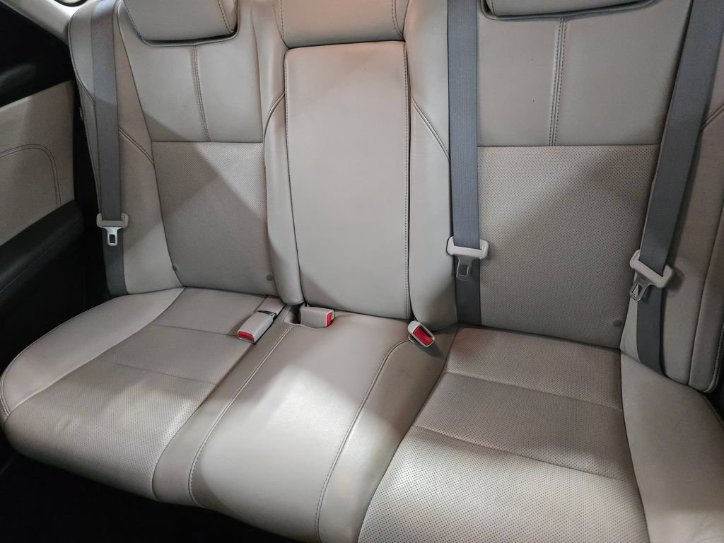Used 2014 Toyota Avalon Limited FWD image 18