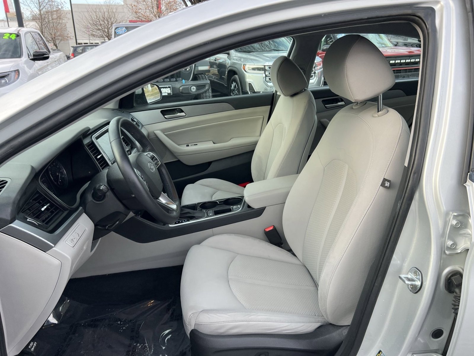 Used 2018 Hyundai Sonata SEL image 13