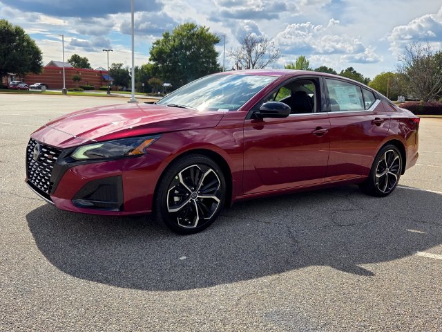 New 2026 Nissan Altima 2.5 SR FWD image 3