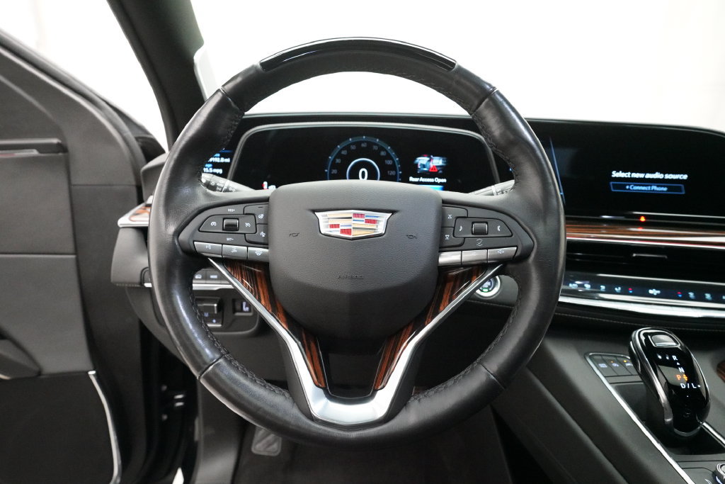 Used 2023 Cadillac Escalade Premium Luxury w/ Performance Package AWD/4WD image 3