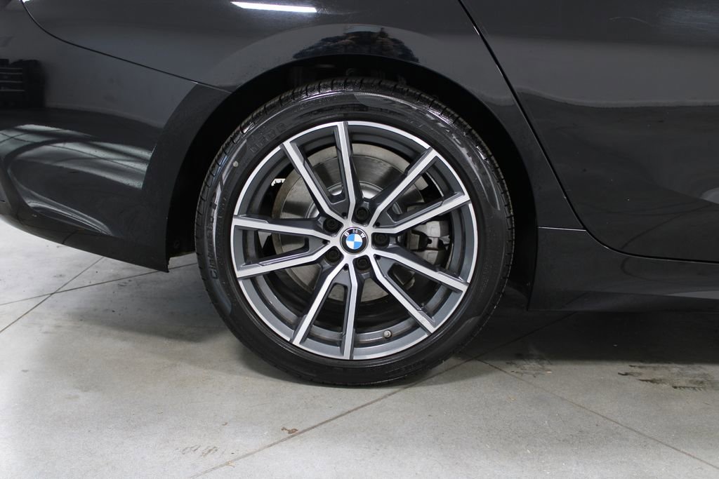 Used 2019 BMW 330i 330i w/ Convenience Package image 44