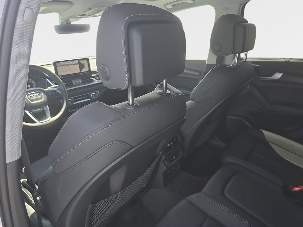 Used 2024 Audi Q5 2.0T Prestige AWD/4WD image 12