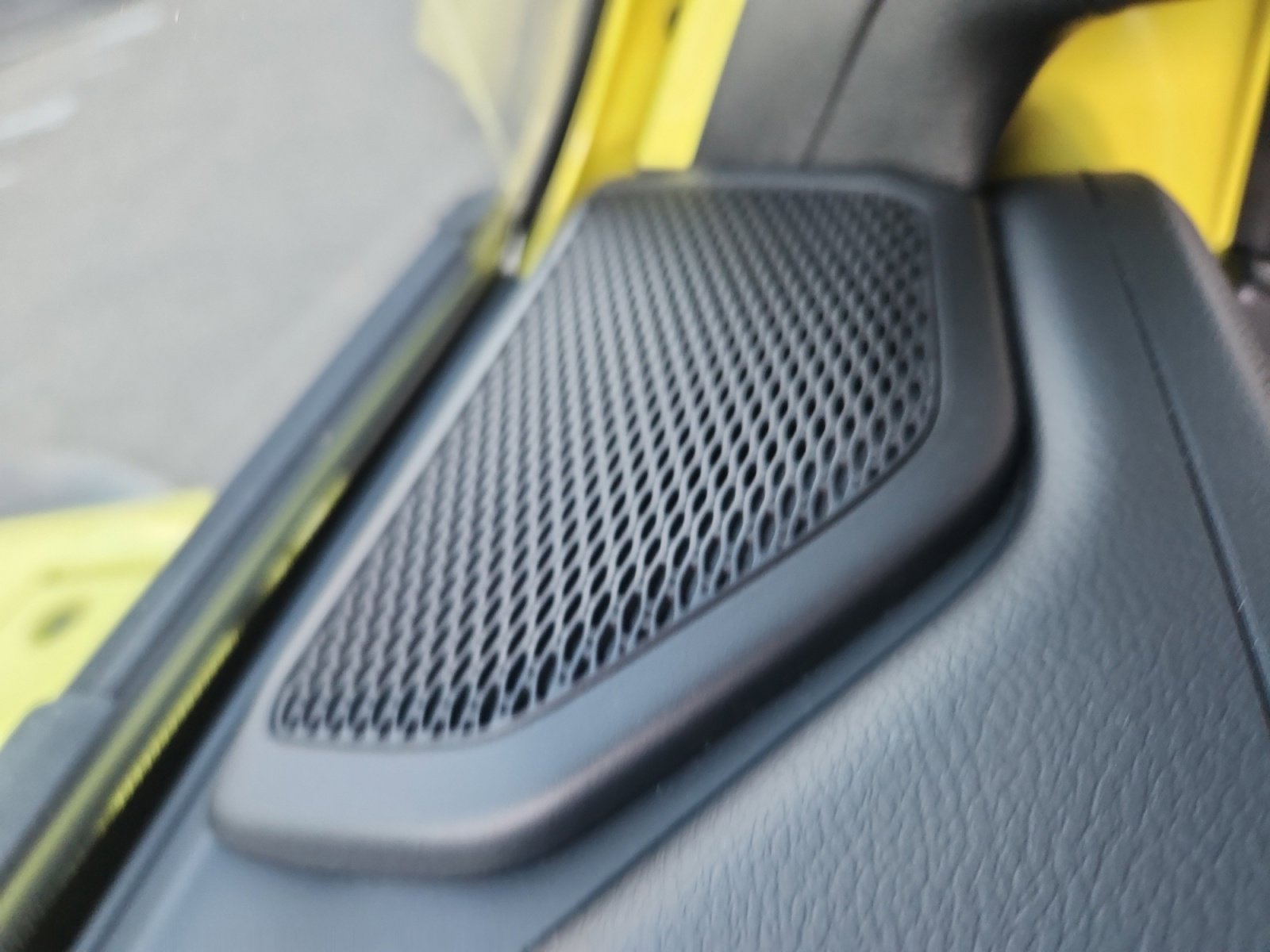 Used 2023 Jeep Gladiator Rubicon w/ Cold Weather Group image 28