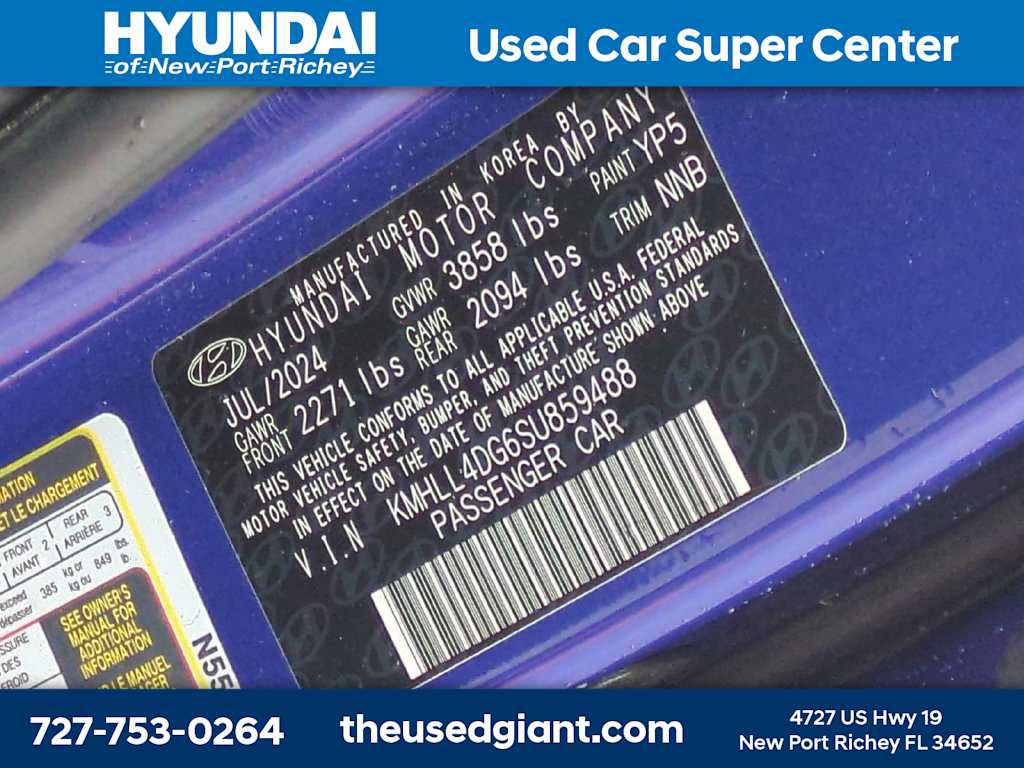 Used 2025 Hyundai Elantra SE w/ Cargo Package FWD image 29