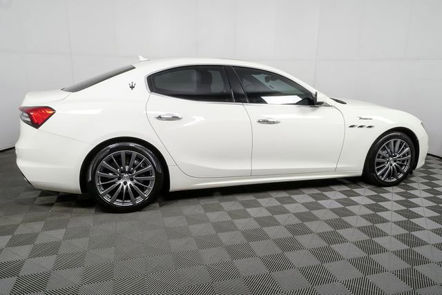 Used 2022 Maserati Ghibli Modena Q4 AWD/4WD image 29
