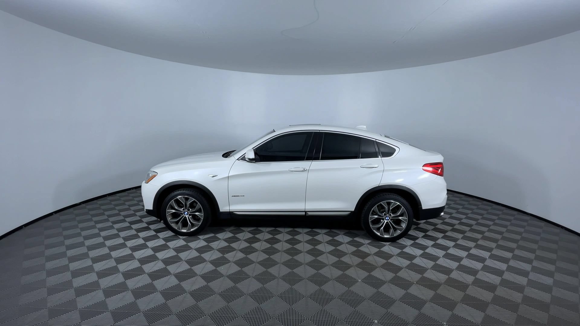 Used 2016 BMW X4 xDrive28i AWD/4WD image 5