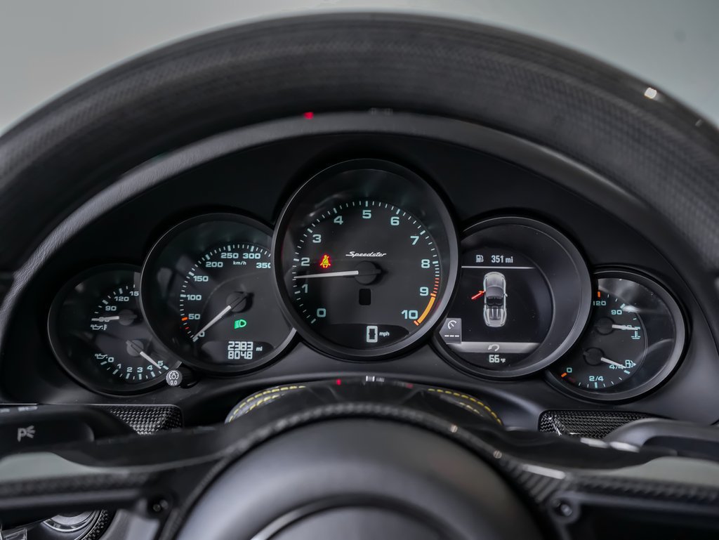 Certified 2019 Porsche 911 Speedster RWD image 17