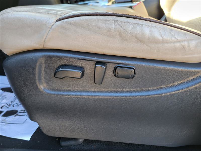 Used 2018 Nissan Armada Platinum w/ Captain Seat Package image 11