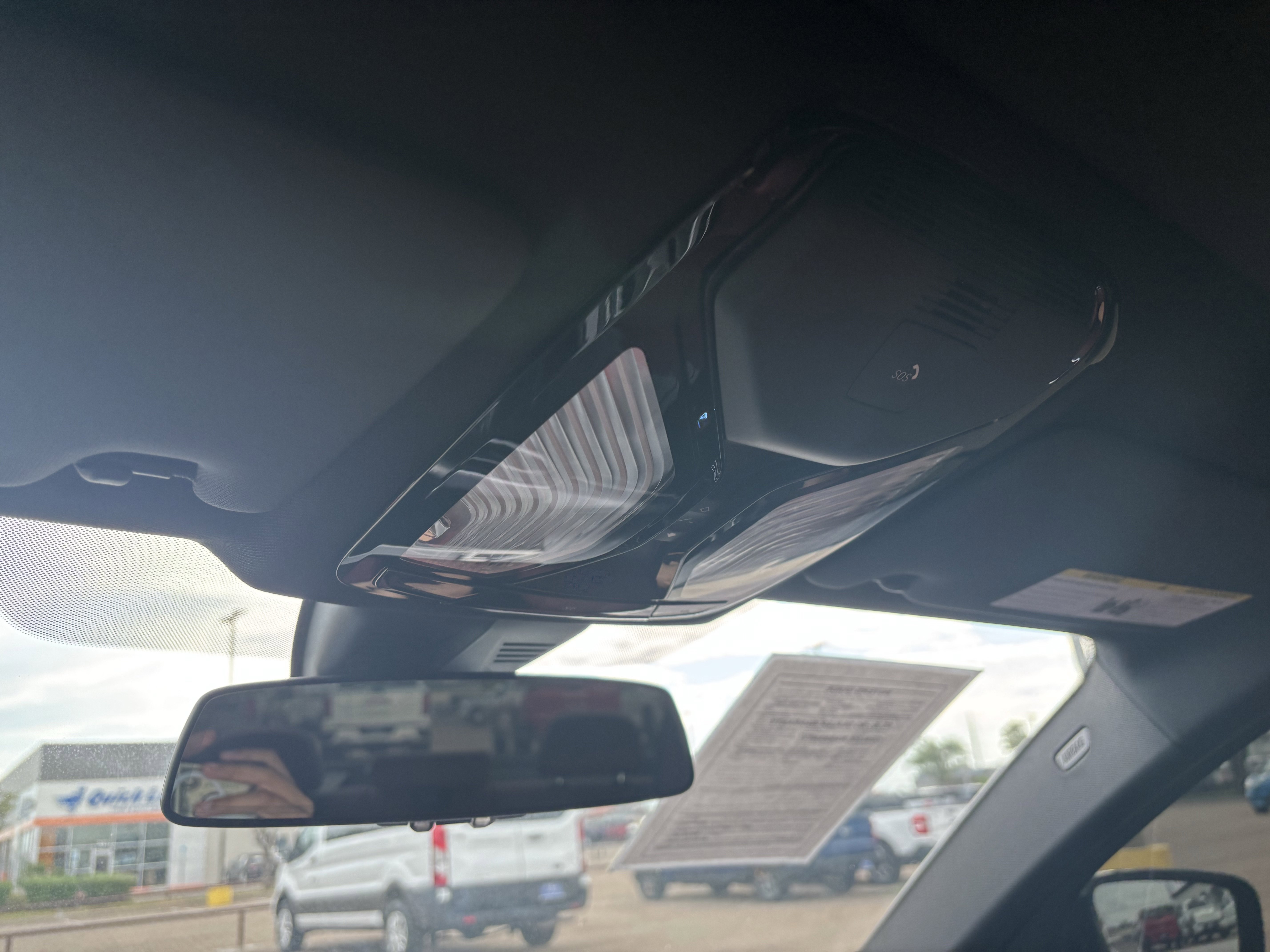 Used 2024 BMW 330i Sedan w/ M Sport Package image 42