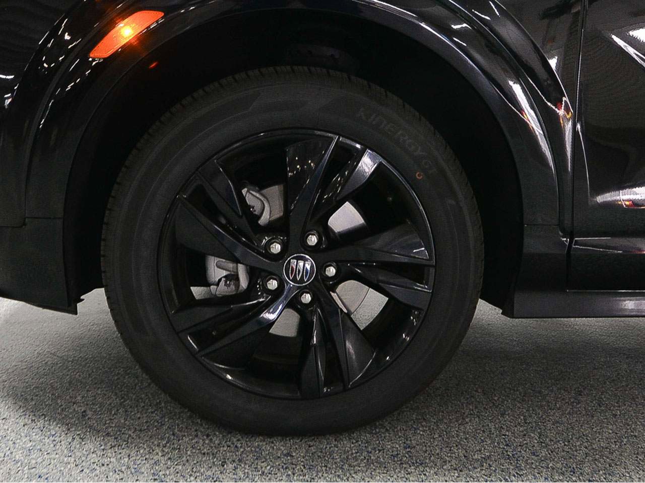 Used 2024 Buick Encore GX Sport Touring image 5