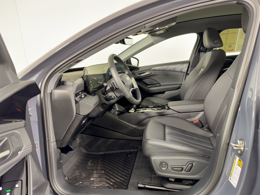 Certified 2025 Audi A6 e-tron Premium w/ Ultra Package AWD/4WD image 5