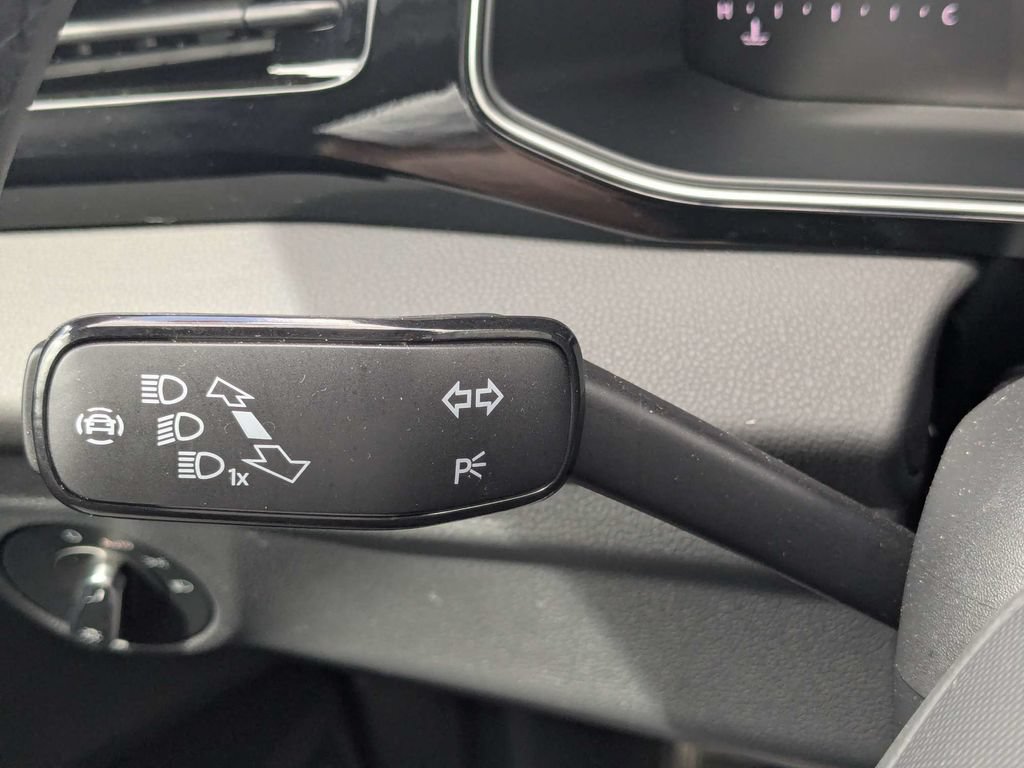 Certified 2026 Volkswagen Jetta Sport FWD image 35