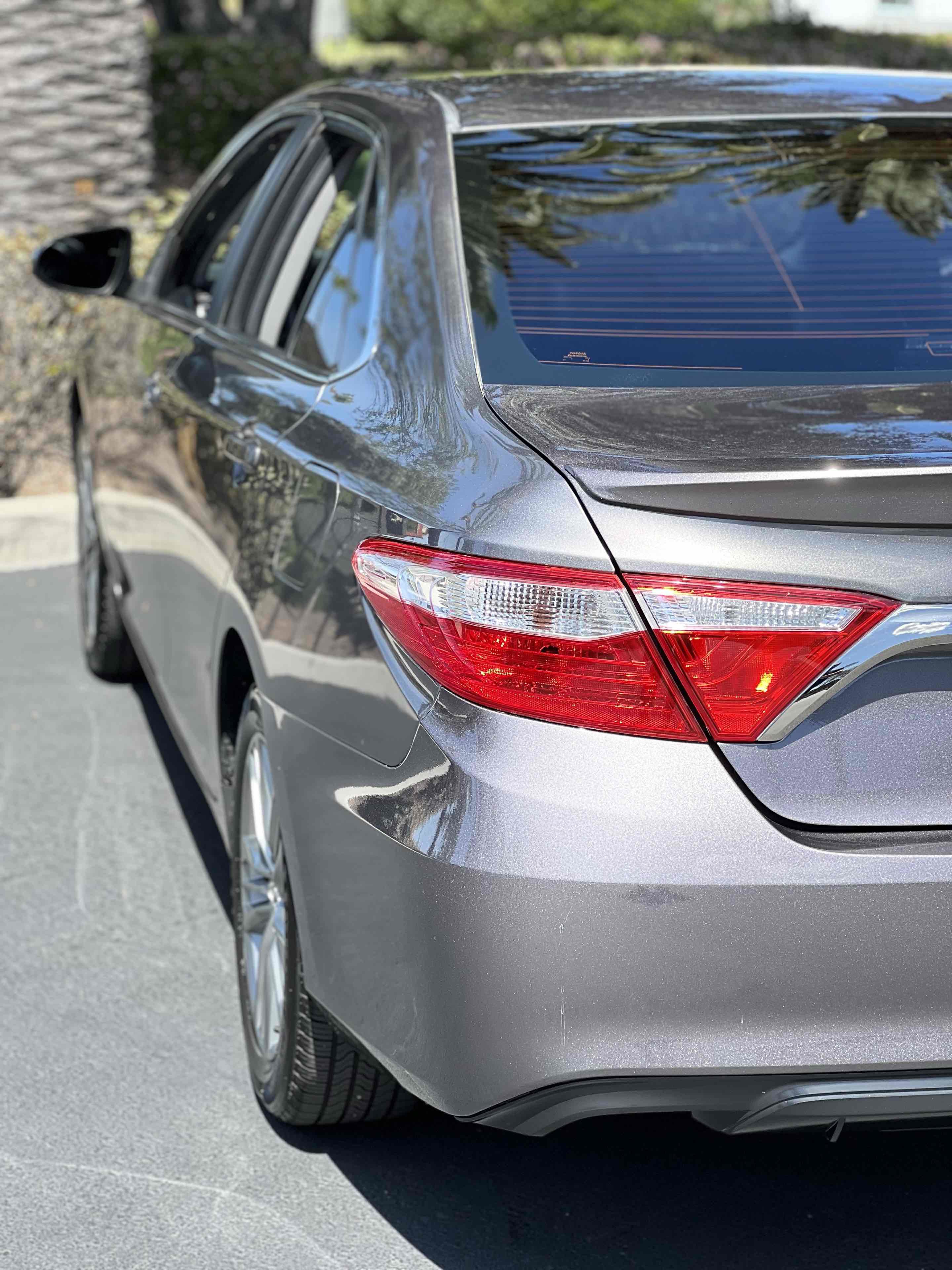 Used 2017 Toyota Camry SE w/ Moonroof Package FWD image 53