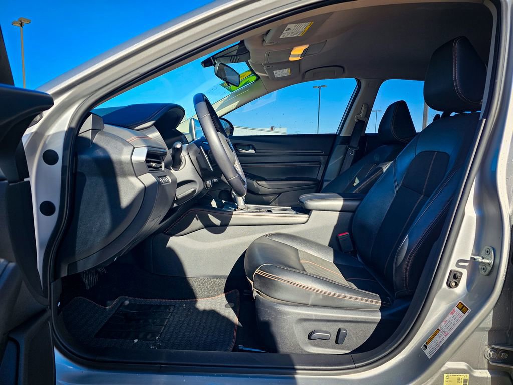 Used 2020 Nissan Altima 2.5 SR image 11