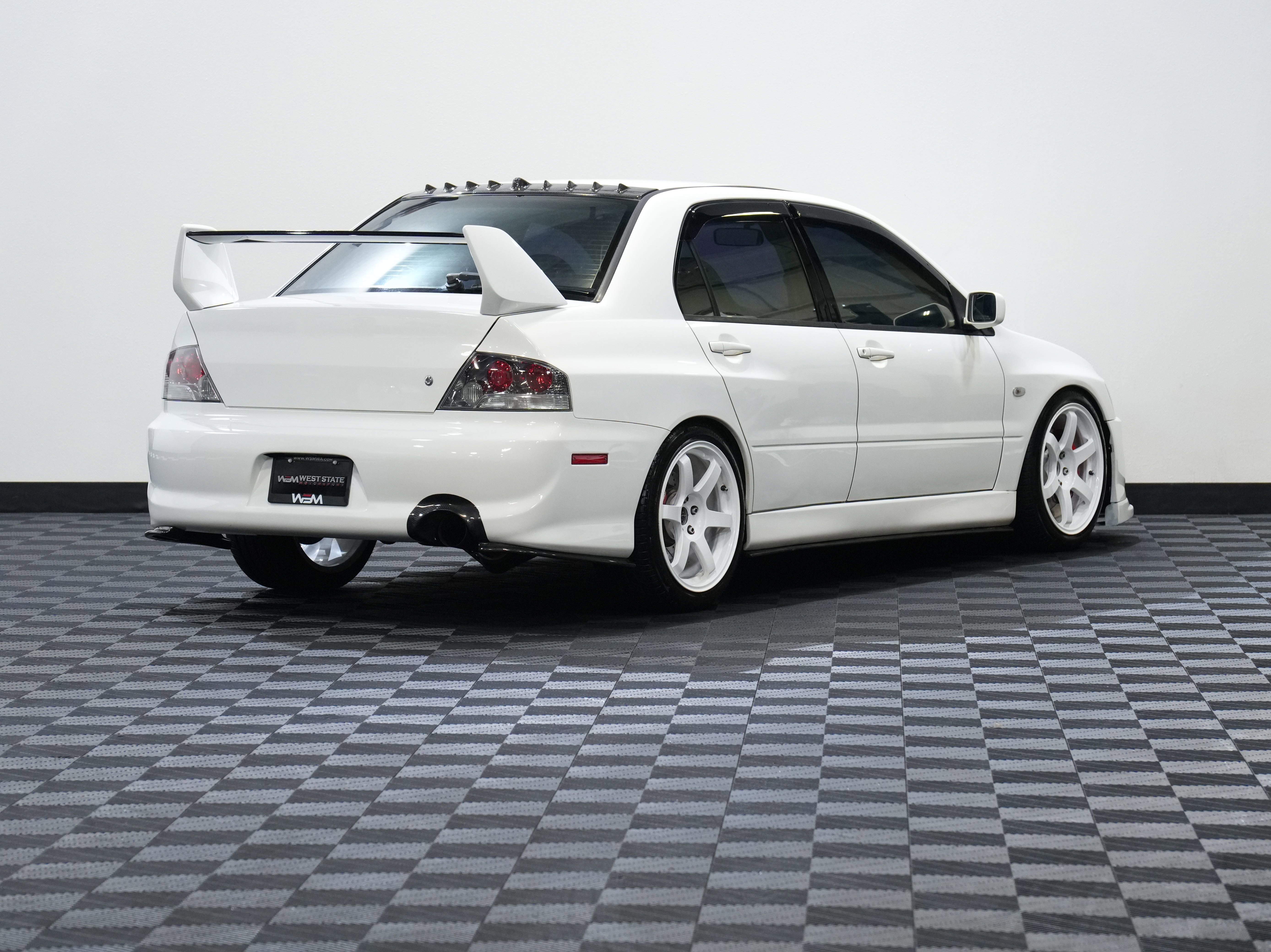 Used 2003 Mitsubishi Lancer Evolution image 6