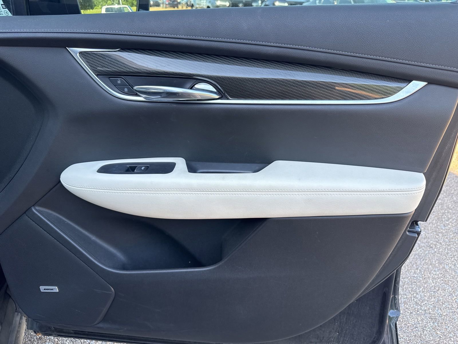 Used 2021 Cadillac XT6 Sport w/ LPO, Floor Liner Package AWD/4WD image 28