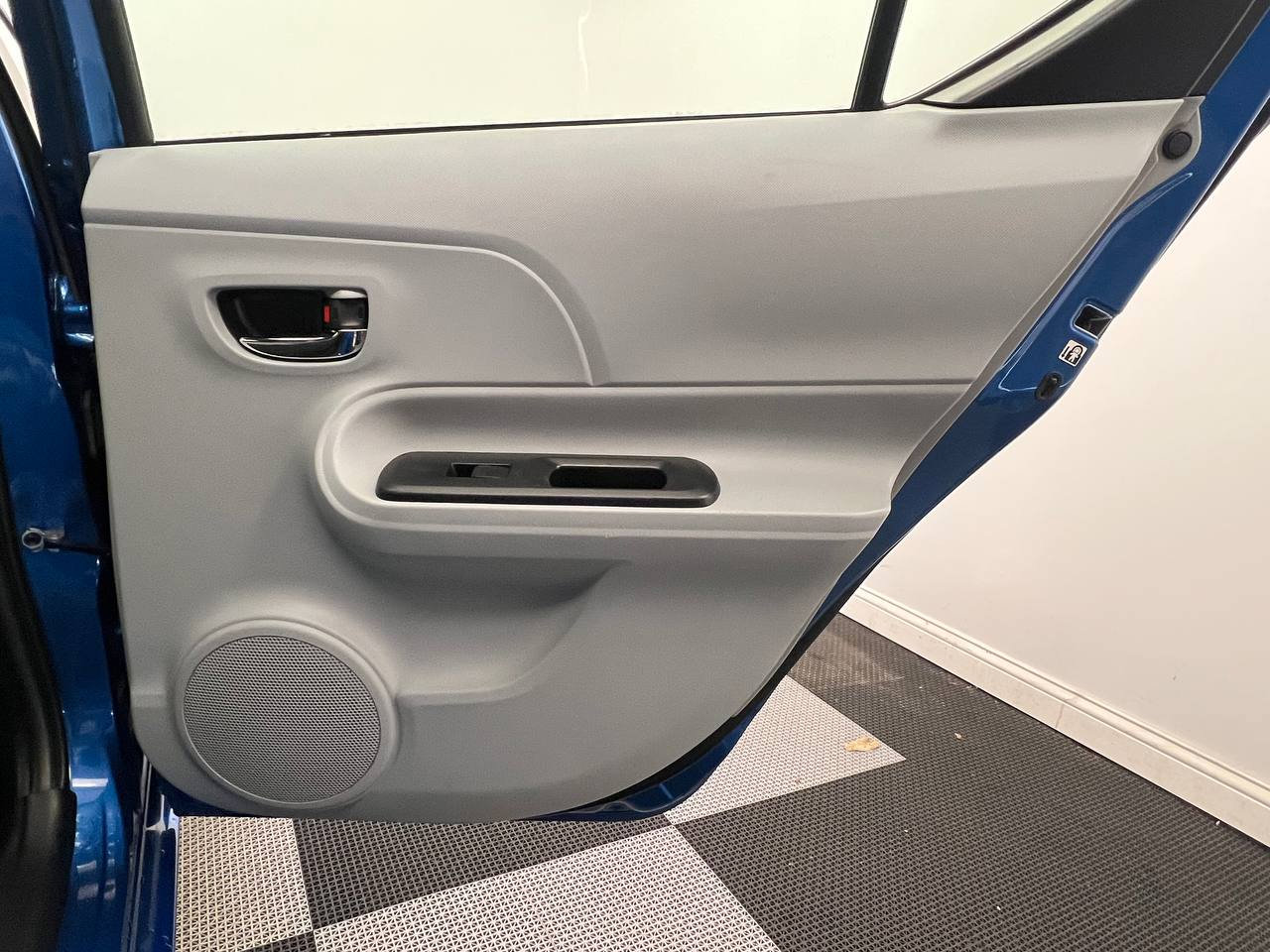 Used 2013 Toyota Prius C Three image 13