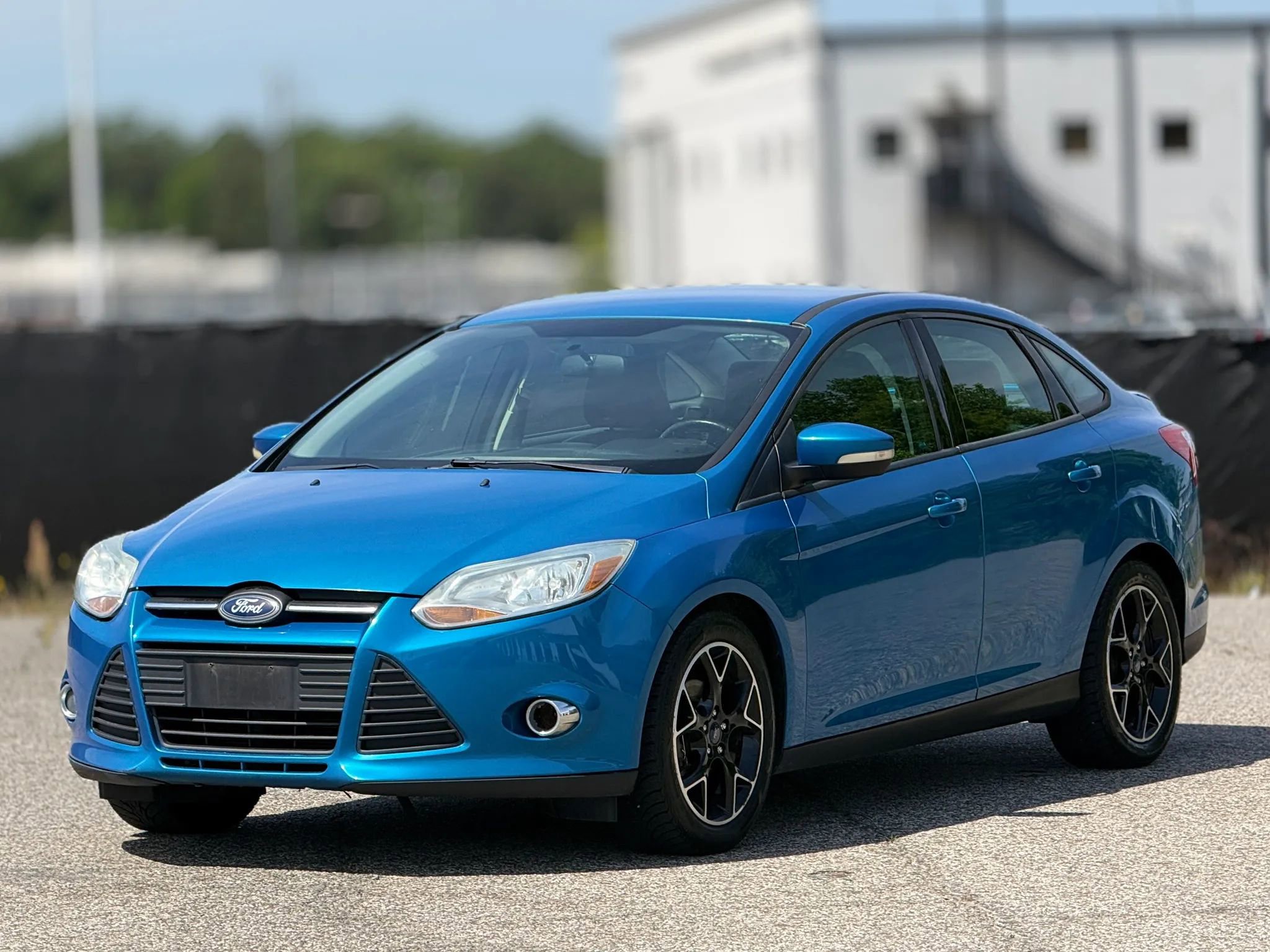 Used 2013 Ford Focus SE FWD image 6