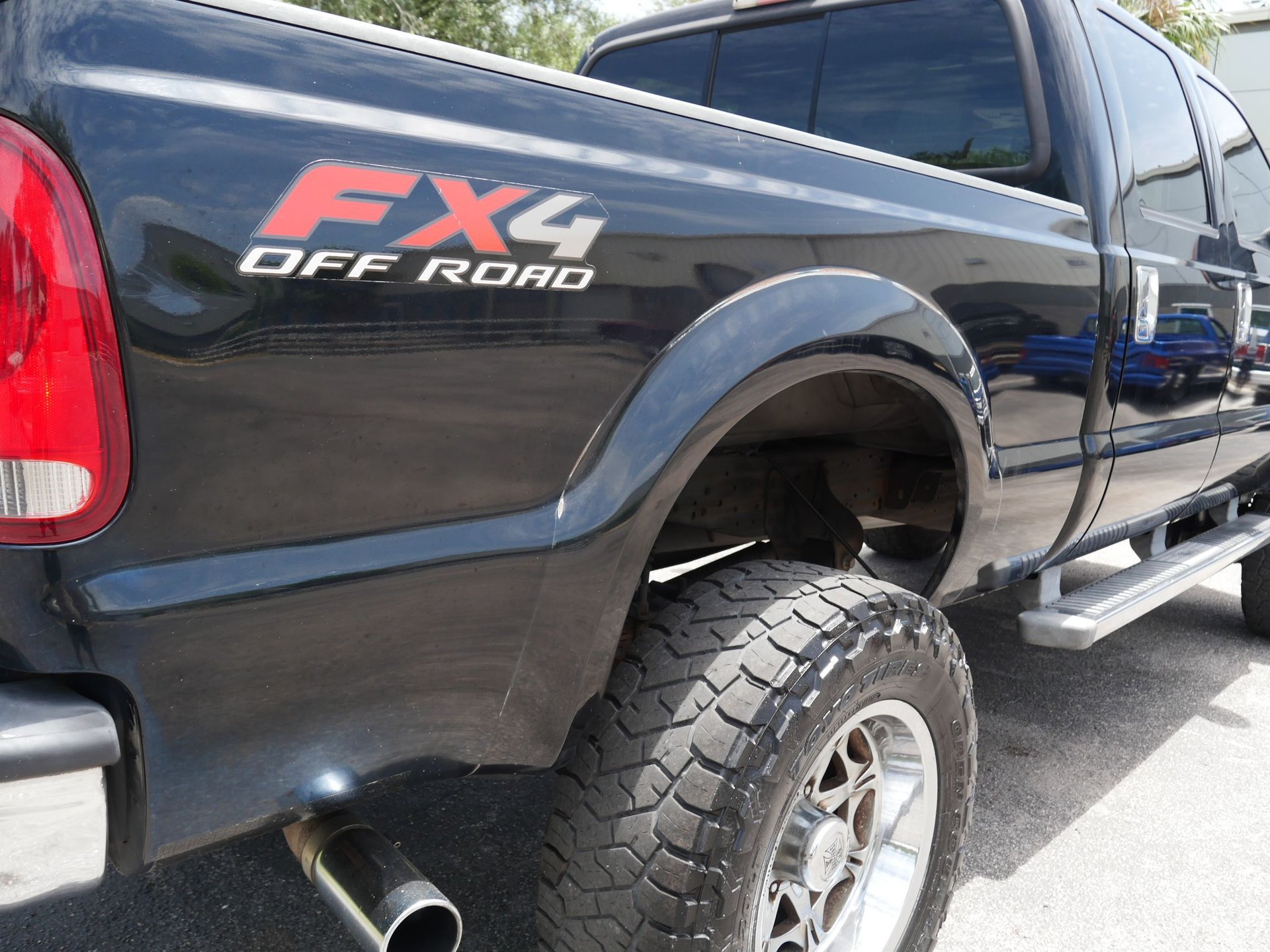 Used 2006 Ford F250 4x4 Crew Cab Super Duty image 52