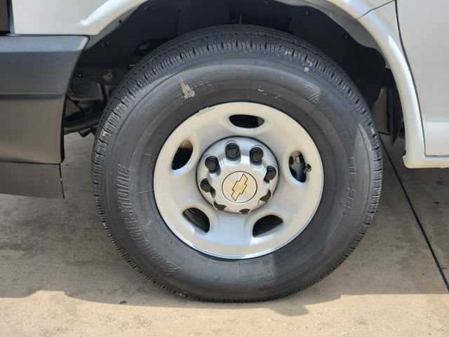New 2025 Chevrolet Express 2500 w/ Driver Convenience Package RWD image 16