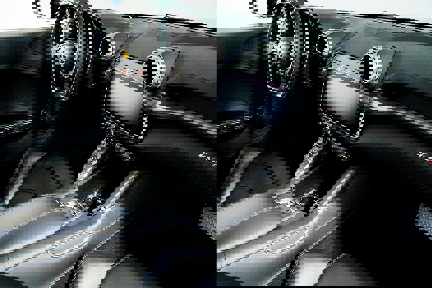 Certified 2019 Ferrari GTC4Lusso T RWD image 30