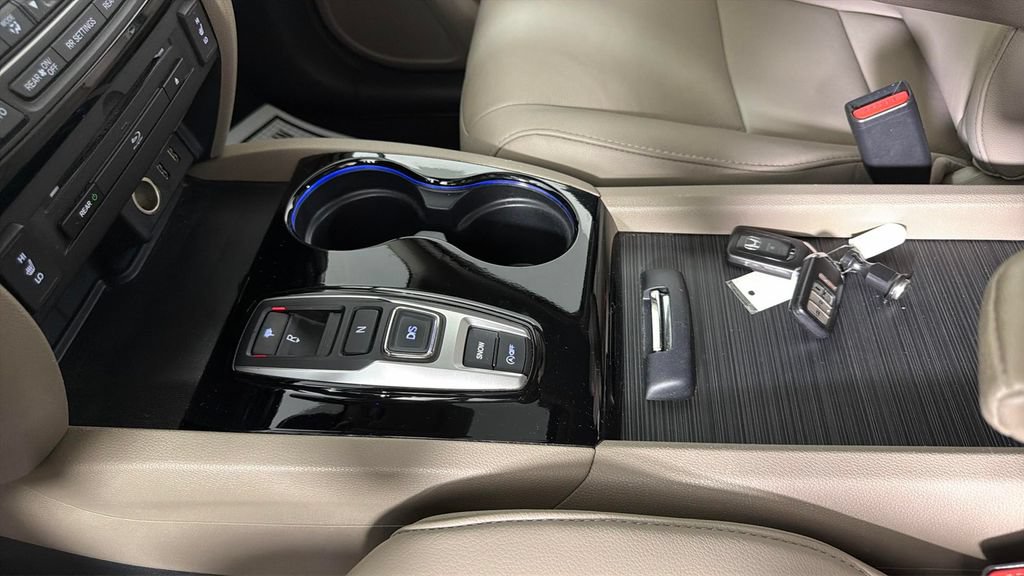 Used 2017 Honda Pilot Touring image 24