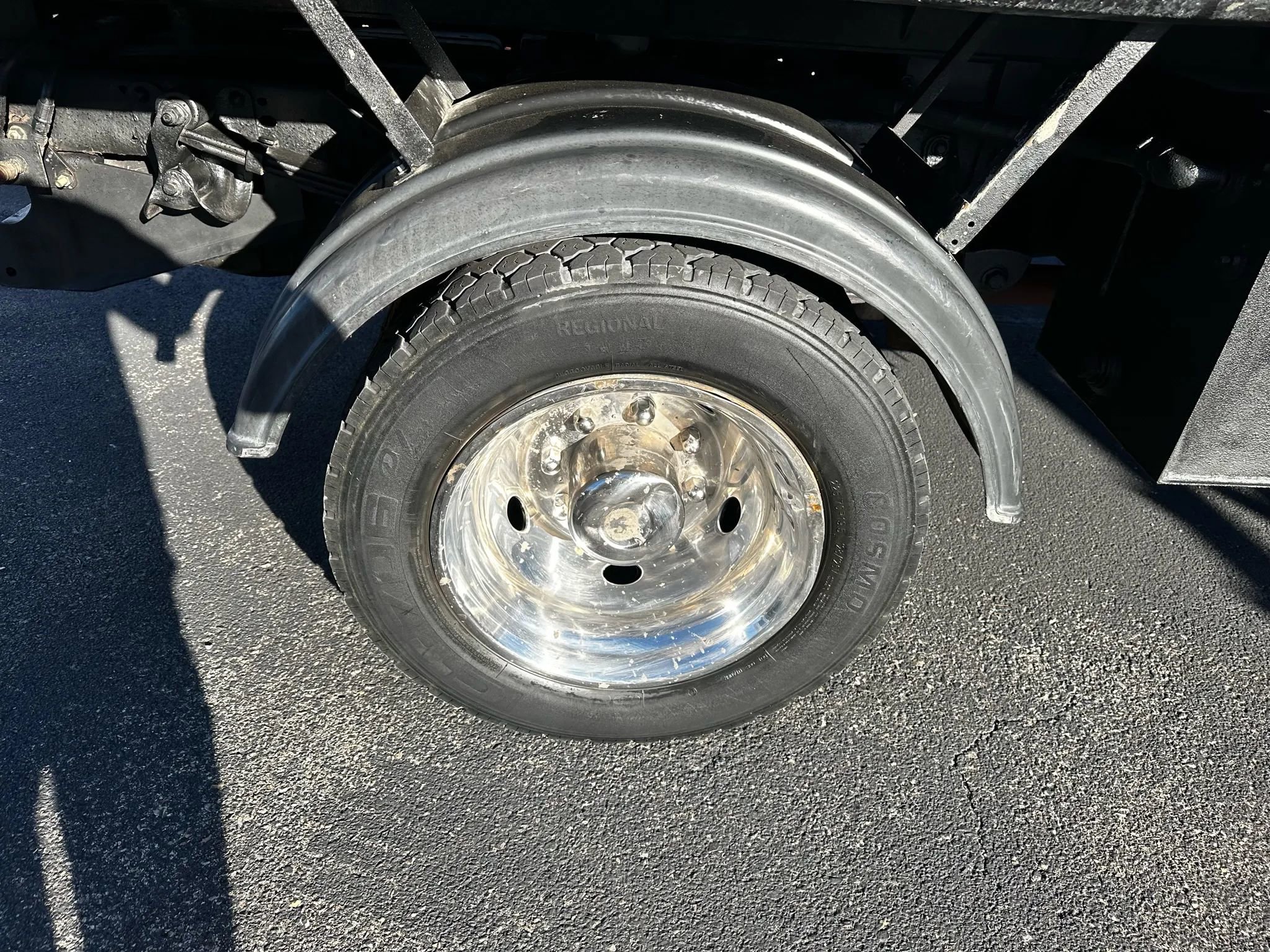 Used 2003 Ford F550 4x4 Regular Cab Super Duty image 15