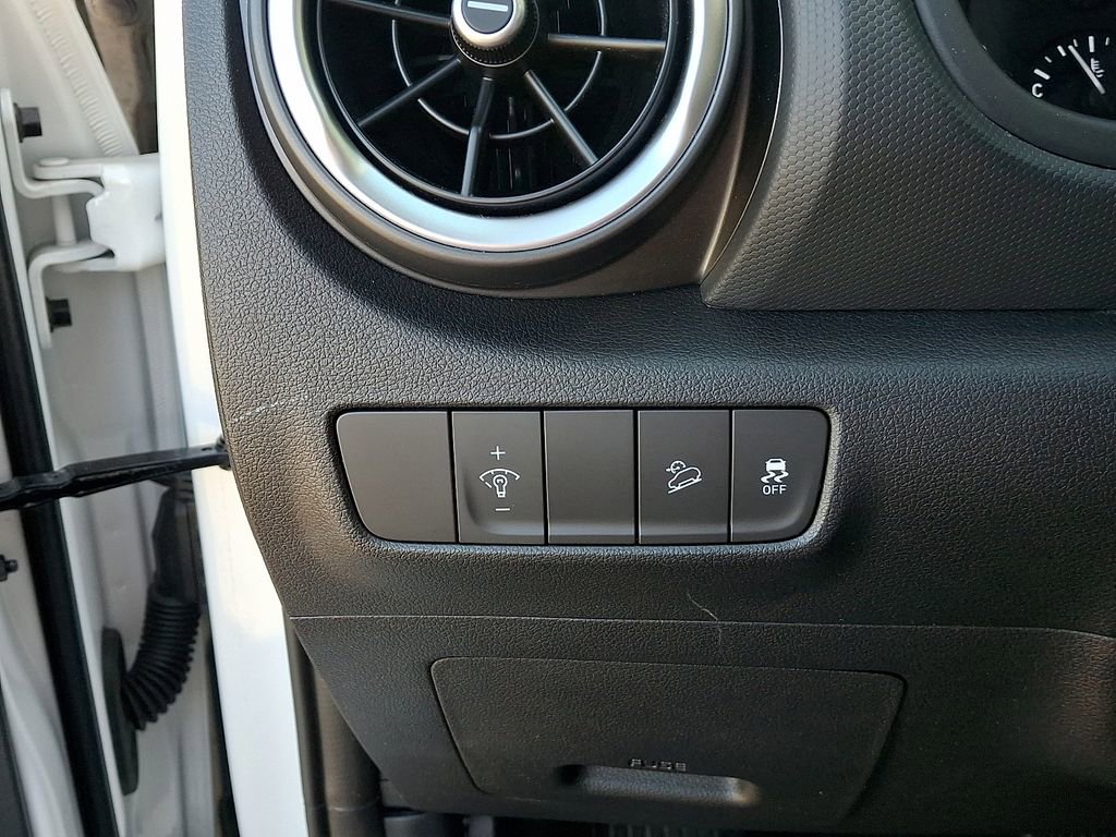 Used 2023 Hyundai Kona SEL w/ Cargo Package image 25