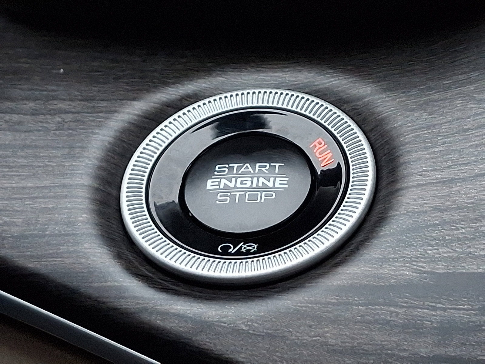 Used 2025 Jeep Grand Cherokee Limited image 25