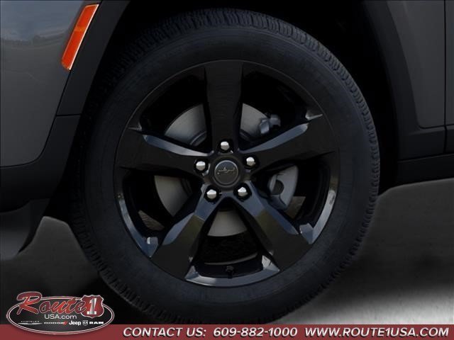 New 2027 Jeep Grand Cherokee Limited AWD/4WD image 9