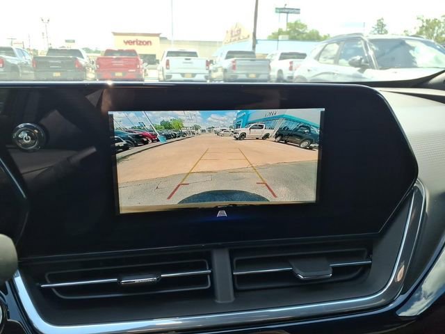 New 2026 Chevrolet Trax RS w/ Sunroof Package FWD image 18