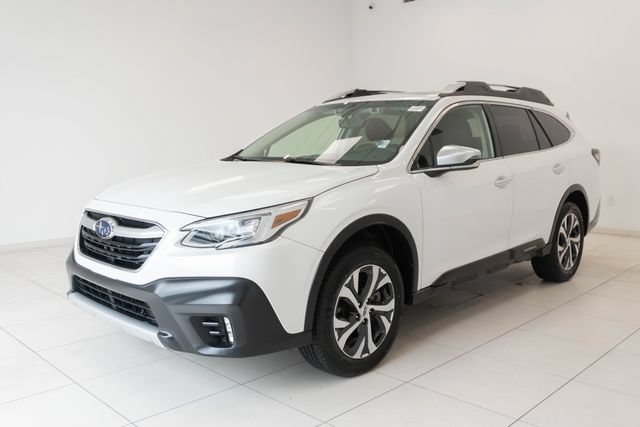 Used 2022 Subaru Outback Touring AWD/4WD image 6