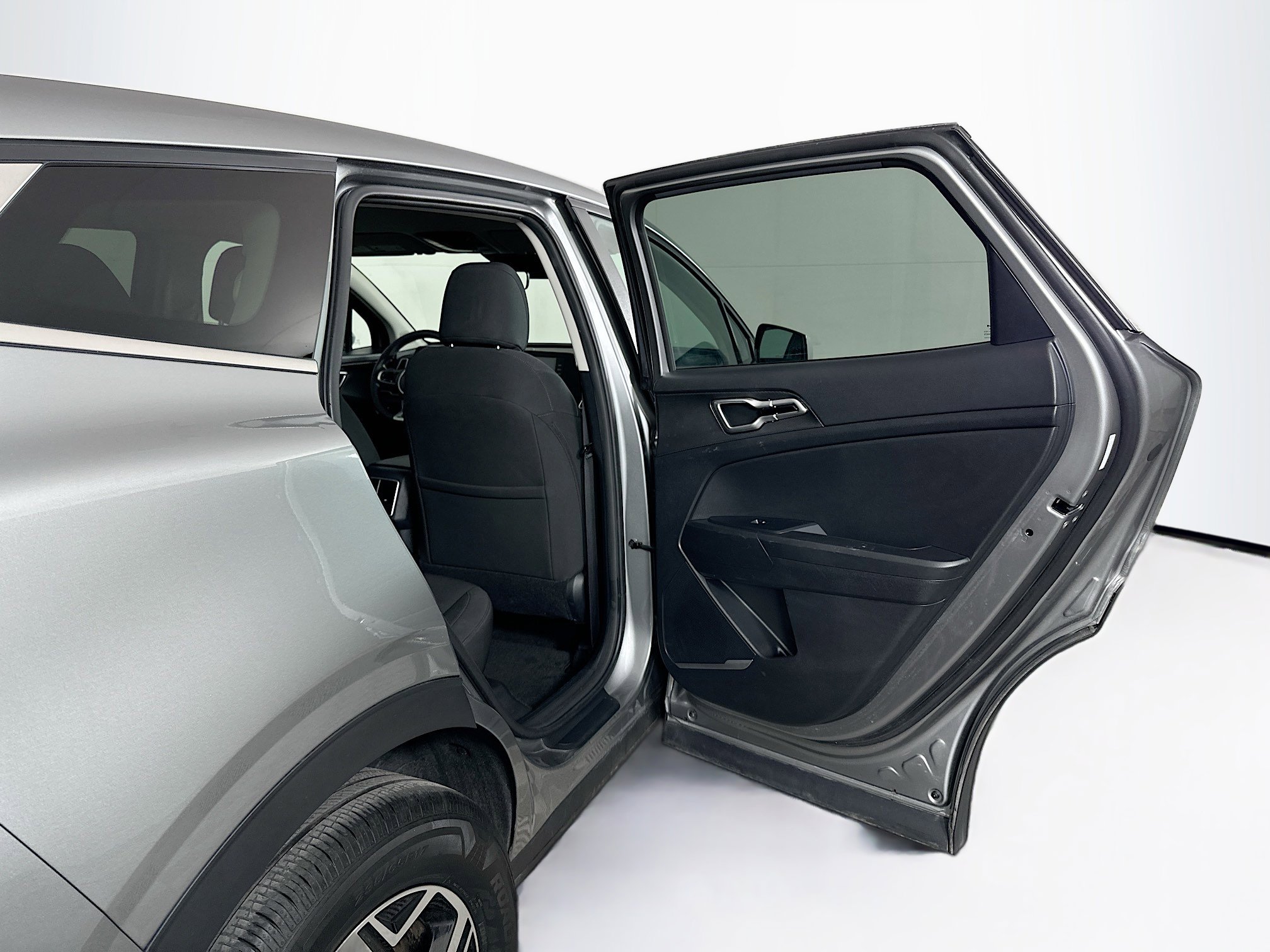 Used 2024 Kia Sportage LX image 27