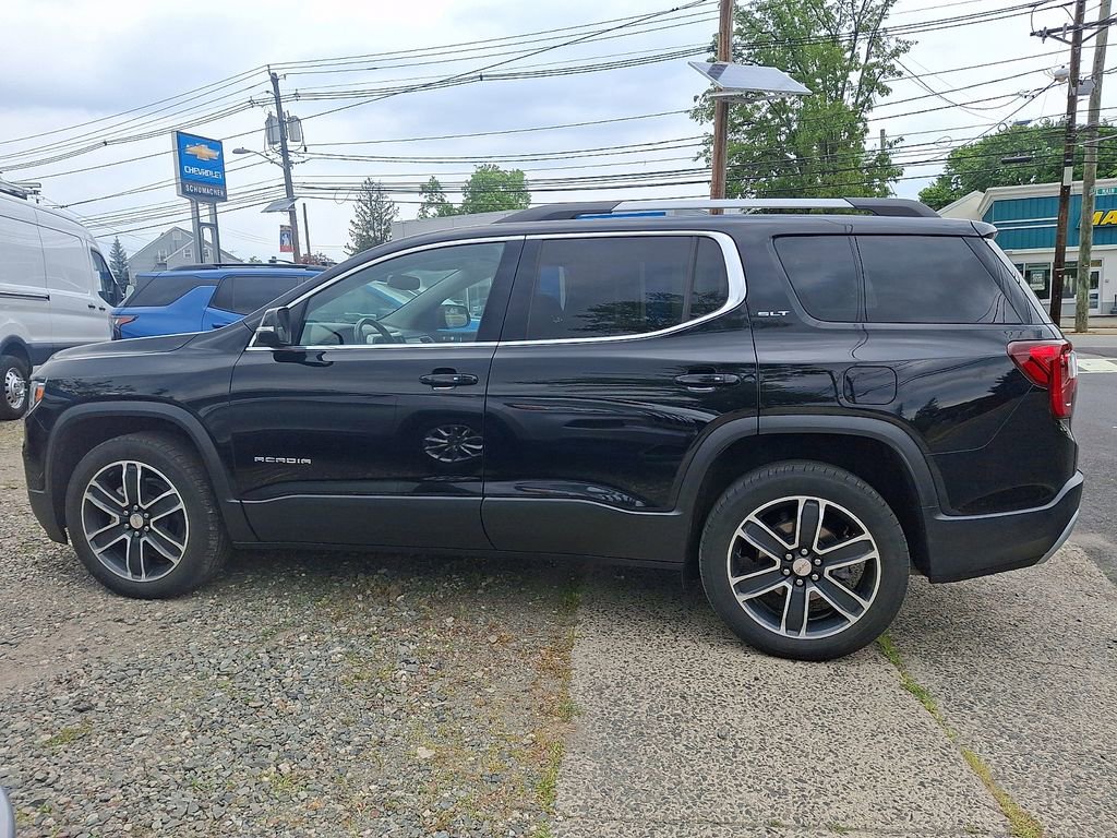 Used 2022 GMC Acadia SLT w/ Technology Package AWD/4WD image 4